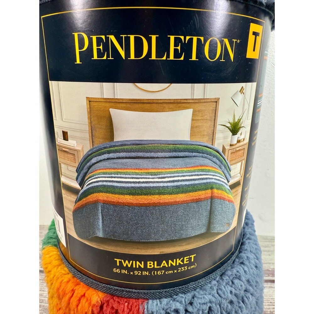 SOLD***NWT Pendleton Serape Stripe Blue Blanket Plush Manta Twin 66” x 92” - Picture 2 of 12